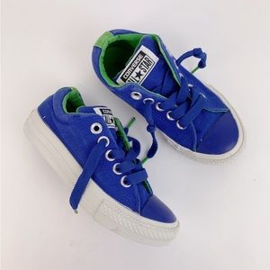 Converse all stars ox sneakers tennis shoes , size 11 toddler boys
